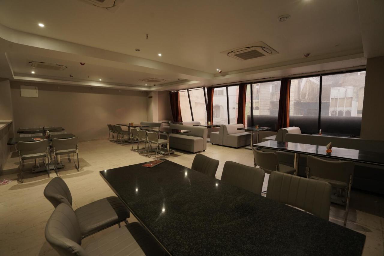 Nizamabad Hotel Trp Bliss מראה חיצוני תמונה