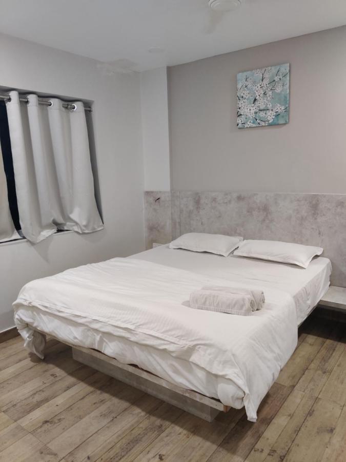 Nizamabad Hotel Trp Bliss מראה חיצוני תמונה