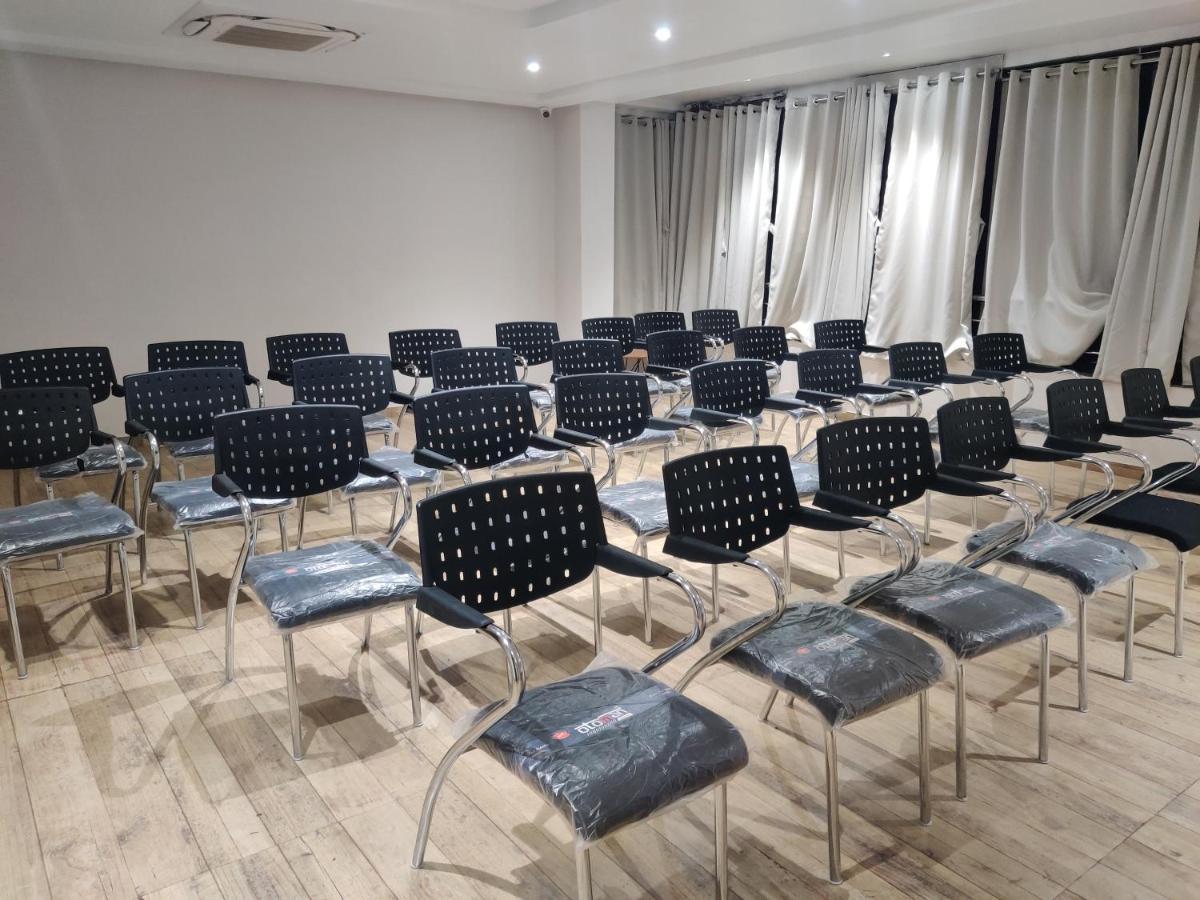 Nizamabad Hotel Trp Bliss מראה חיצוני תמונה